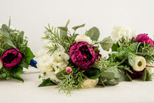 Load image into Gallery viewer, Burgundy Flower Bouquets for Bridesmaids
